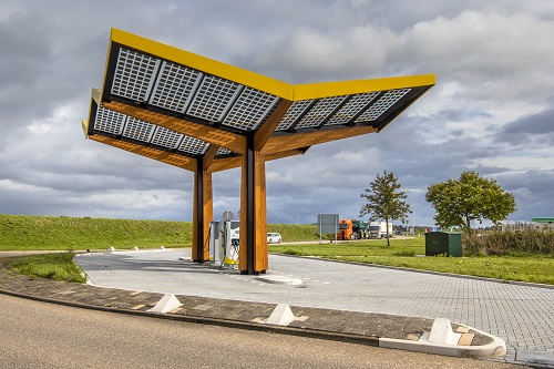 station de recharge solaire